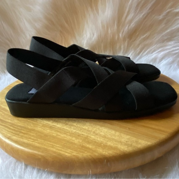 Mootsies Tootsies Black Sandals Women’s Size 8.5M Straps - Picture 2 of 10